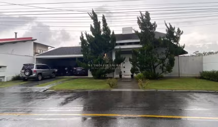 Casa de condomínio à venda, no Conjunto Residencial Eldorado,  em Tremembé, Loteamento Eldorado Jardim Residencial, com 4 quartos, 350m²