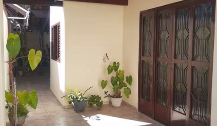 Casa à venda em Tremembé, Centro, com 3 quartos, 146m²