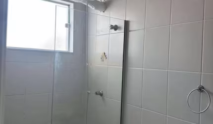 Sobrado em condomínio à venda, no Condomínio Residencial Jardins,  em Taubaté, Piracangaguá, com 3 quartos, 285m²