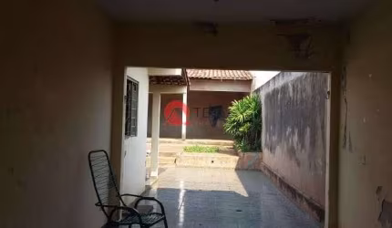 Casa à venda 2 Quartos, 2 Vagas, 309M², JD NOVO OÁSIS, MARINGÁ -