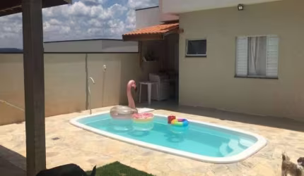 Casa com 3 quartos à venda na Estrada Rio do Peixe, Jardim Estância Brasil, Atibaia por R$ 650.000