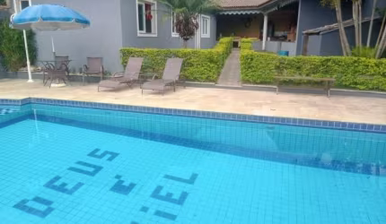 Casa Alto padrão Vila Santista Atibaia 4 suítes, piscina, área gourmet, área de hóspedes, excelente localização.