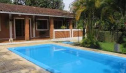 Casa térrea no Condomínio Vila Dom Pedro em Atibaia SP.