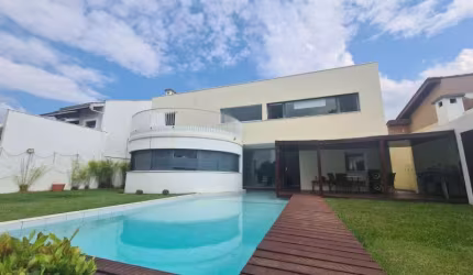 Casa nova em Atibaia próximo a Al Lucas Nogueira Garcez,  com 4 suítes, escritório,  piscina, área gourmet,  espaço gramado,  academia...