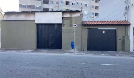 Galpão/Depósito/Armazém e 2 casas para venda ou locação com 460 metros.  Bairro Santa Paula. São Caetano do Sul.