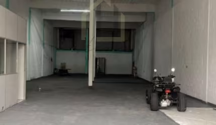 Galpão/Depósito/Armazém para locação com 400 metros. Vila Guiomar. Santo André