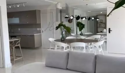 Apartamento à venda com 128 metros 3 suítes. Condomínio Paris. Centro. Santo André.