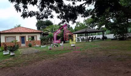 Chácara à venda, Varginha, Santo Antônio do Leverger-MT, 1 suíte +1/4, área total 500 m2, piscina,