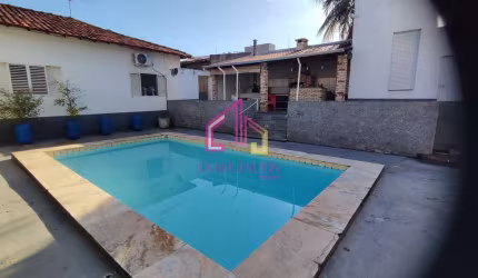 Casa à venda,  BOA ESPERANÇA - Cuiabá - MT, 2 lotes, 768 m2, Piscina, 1 suite master + 3/4, 6 vagas