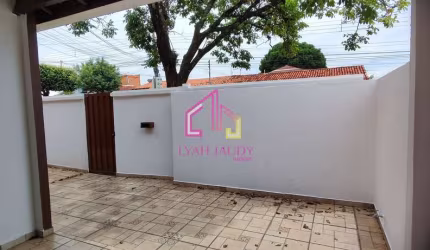 CASA à VENDA,  CPA II, Cuiabá, MT-  REFORMADA, Residencial ou comercial, 3 vagas, 280 m2 úteis, POR
