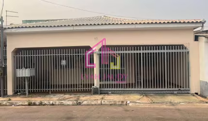 Casa à venda, Cohab Cristo Rei, Várzea Grande-MT, 180 m² úteis, 3/4 sendo 1 suíte, 2 vagas, 1600W