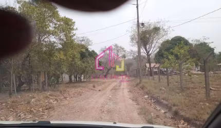 Terreno à venda, Tijucal, Cuiabá, MT, 5.500 m2 , 50 X 50M, à  2 km após o final do asfalto da Av. D