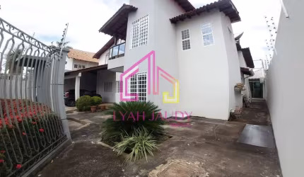 Casa à venda no Jardim Califórnia, Cuiabá, MT, MODERNA, ESTILOSA,  espaço gourmet equipado, piscina