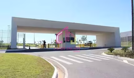 Casa à venda, Ribeirão do Lipa, Cuiabá-MT, COND. FLORAIS DO VALLE, 205 M² ÚTEIS, 3 SUÍTES SENDO 1 M