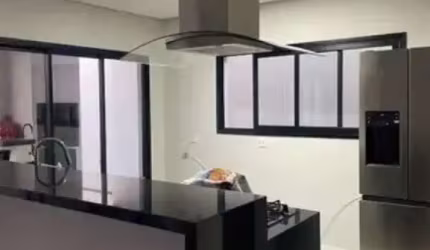 Sobrado à venda no Villagio Wanel, em Sorocaba -SP.