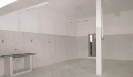Salão comercial à venda na Vila Haro, em Sorocaba -SP.