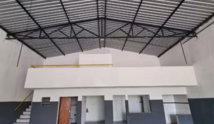 Galpão à venda no Jardim Santa Rosa, em Sorocaba-SP.