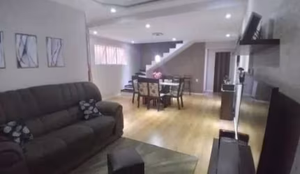 Sobrado à venda no Jardim São Guilherme, em Sorocaba-SP