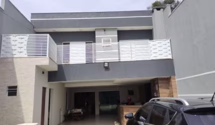 Sobrado à venda no Jardim Araújo, Votorantim-SP