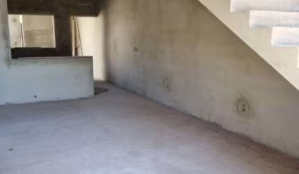 Sobrado à venda no Condomínio Terras de São Francisco, em Sorocaba-SP.