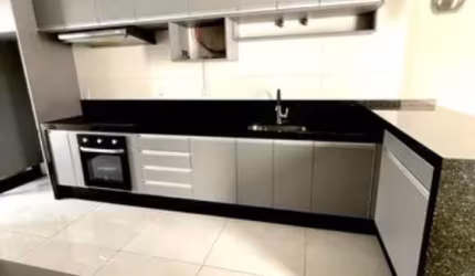 Casa térrea à venda no Condomínio Horto Florestal Villagio, em Sorocaba-SP.