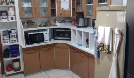 Casa térrea à venda no Jardim Residencial Imperatriz, em Sorocaba-SP.