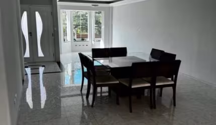 Casa à Venda Parque Residencial Villa dos Inglezes, Sorocaba- SP