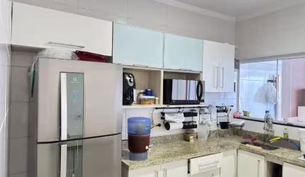 Casa térrea à venda no Jardim Residencial Villa Amato, em Sorocaba-SP.
