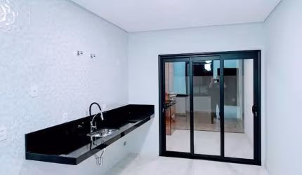Casa à venda no Residencial Villaggio Ipanema I, em Sorocaba-SP.