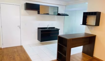 Apartamento à venda no Condomínio Glass Campolim, em Sorocaba -SP.