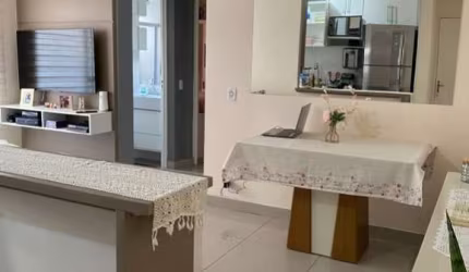 Apartamento térreo à venda no Condomínio Ilha de Málaga, em Votorantim-SP.