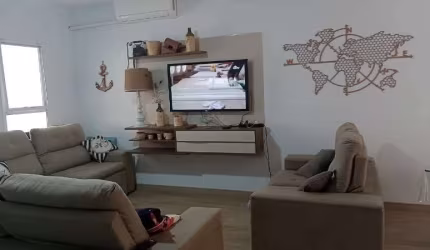 Sobrado à venda no Residencial Américo Figueiredo, em Sorocaba-SP.