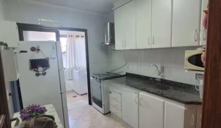 Apartamento à venda no Edifício Maria Fernanda, em Sorocaba-SP.