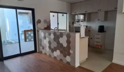 Sobrado à venda no Jardim Residencial Villa Amato, em Sorocaba-SP.