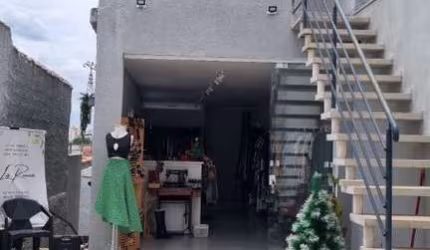 Salão comercial para alugar na VIla Haro, em Sorocaba-SP.