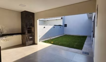 Casa térrea à venda no Condomínio Residencial Le France em Sorocaba/SP.