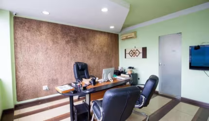 Sala comercial para locação no Jardim Planalto, em Sorocaba-SP.