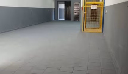 Galpão comercial para alugar na Vila Barão, em Sorocaba-SP.