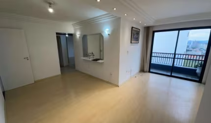 Apartamento à venda no Condomínio Villa Reale, em Sorocaba-SP.