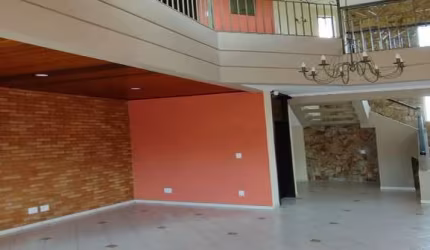 Sobrado à venda no Jardim Pagliato, Sorocaba - SP.