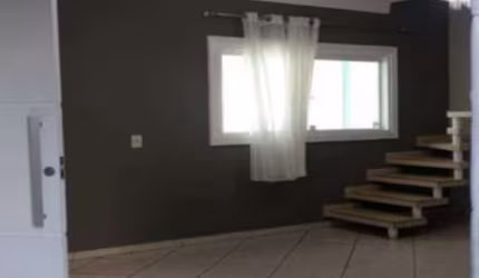 Sobrado à venda no Jardim Califórnia, em Sorocaba-SP
