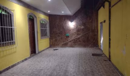 Casa com 3 dormitórios para alugar, 1 m² - Campo Grande - Rio de Janeiro/RJ