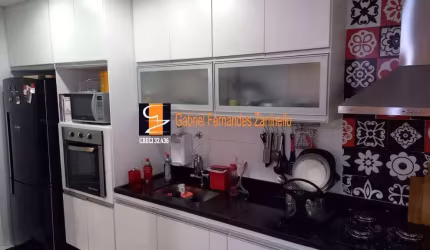 Apartamento Térreo  2 dorms 80m² 2 vagas - B. Santa Maria - SCS