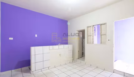 Casa para Venda em Jandira, Parque dos Lagos, 2 dormitórios, 2 banheiros, 2 vagas