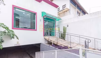 Casa Comercial para Venda em Osasco, Centro, 6 dormitórios, 3 banheiros, 10 vagas