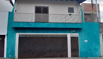 Ampla casa num local privilegiado da Zona Sul