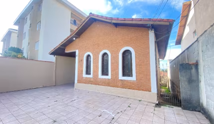 Casa Motorama - R2.400,00