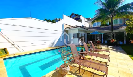 Casa em condomínio fechado com 4 quartos à venda na Rua Mário Albuquerque, Barra da Tijuca, Rio de Janeiro, 400 m2 por R$ 3.400.000