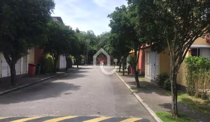 Casa em condomínio fechado com 3 quartos à venda na Estrada do Rio Morto, Vargem Grande, Rio de Janeiro, 80 m2 por R$ 350.000