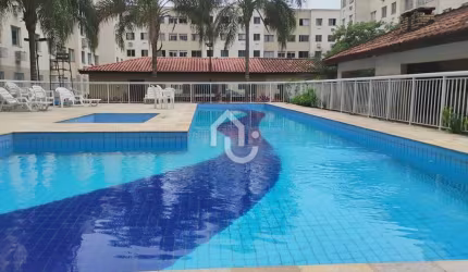 Apartamento com 3 quartos à venda na Estrada dos Bandeirantes, Vargem Pequena, Rio de Janeiro, 53 m2 por R$ 200.000